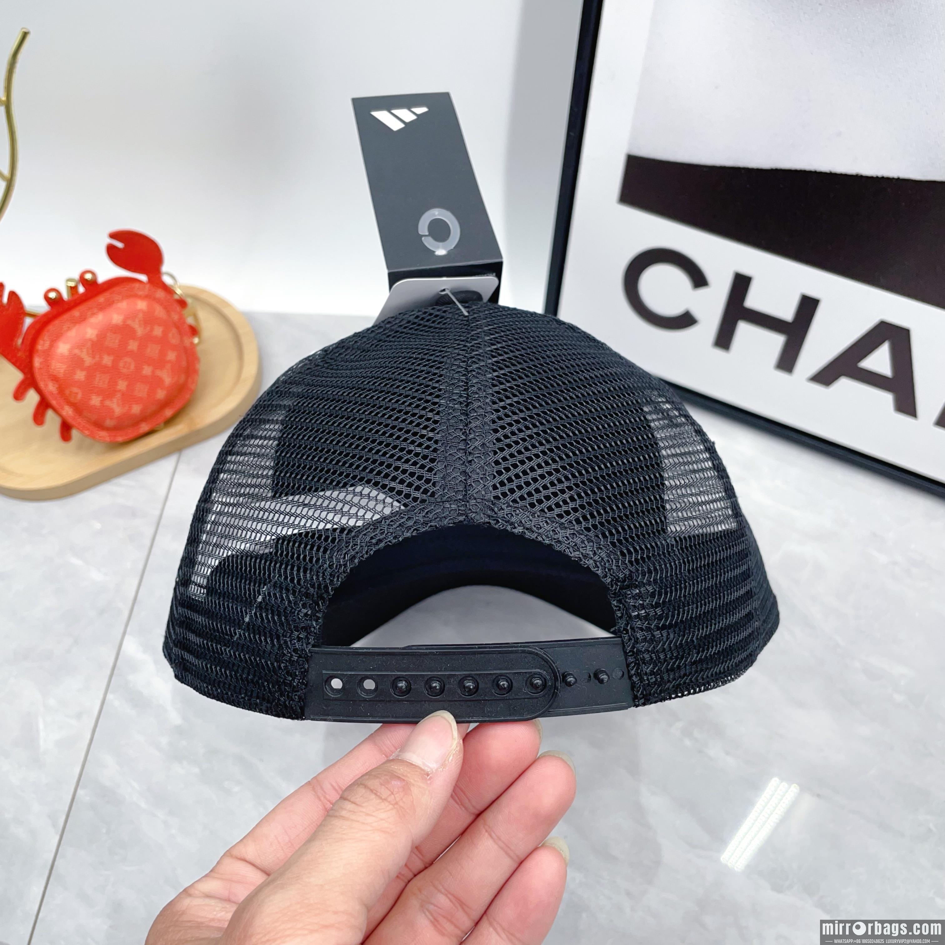 Replica Adidas Hat dx02