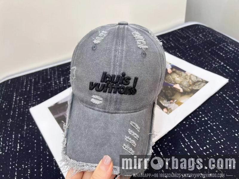 Replica LV Hat dx109