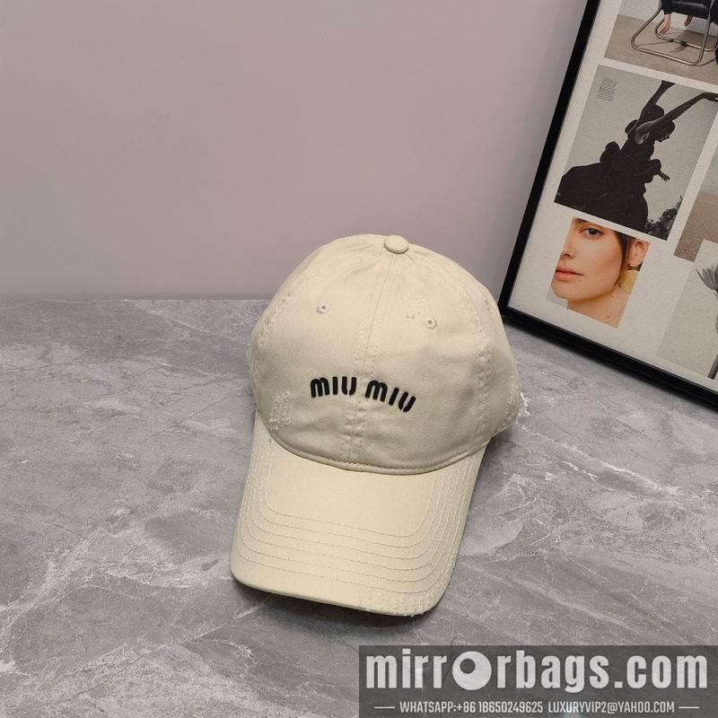 Replica Miumiu Hat dx35
