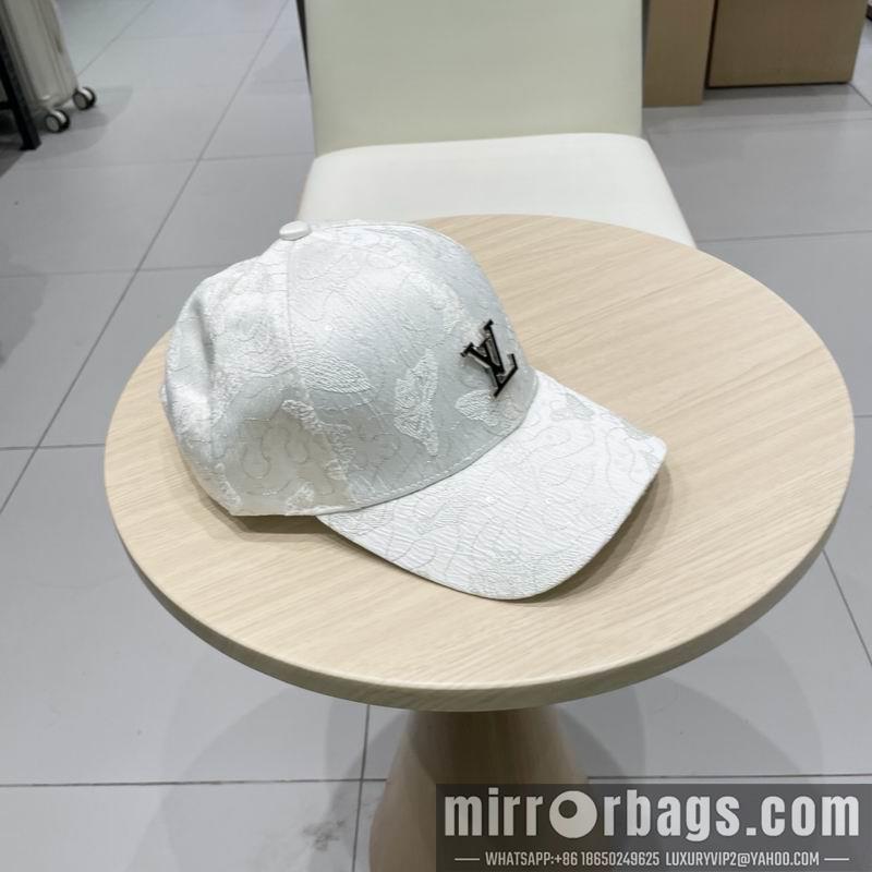 Replica LV Hat 041402