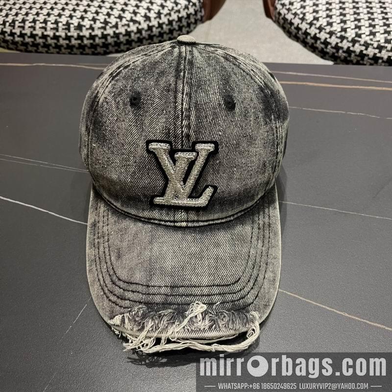 Replica LV Hat 042707