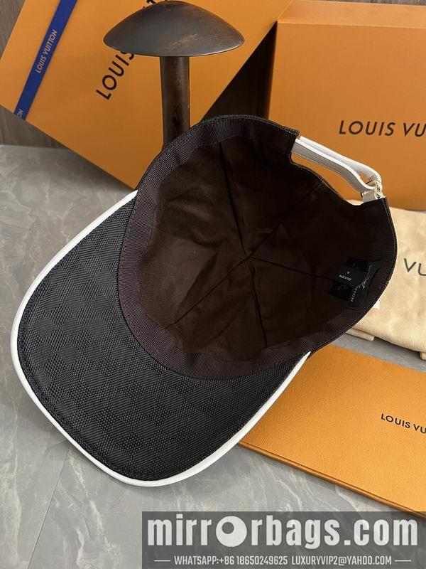 Replica LV Hat dx04