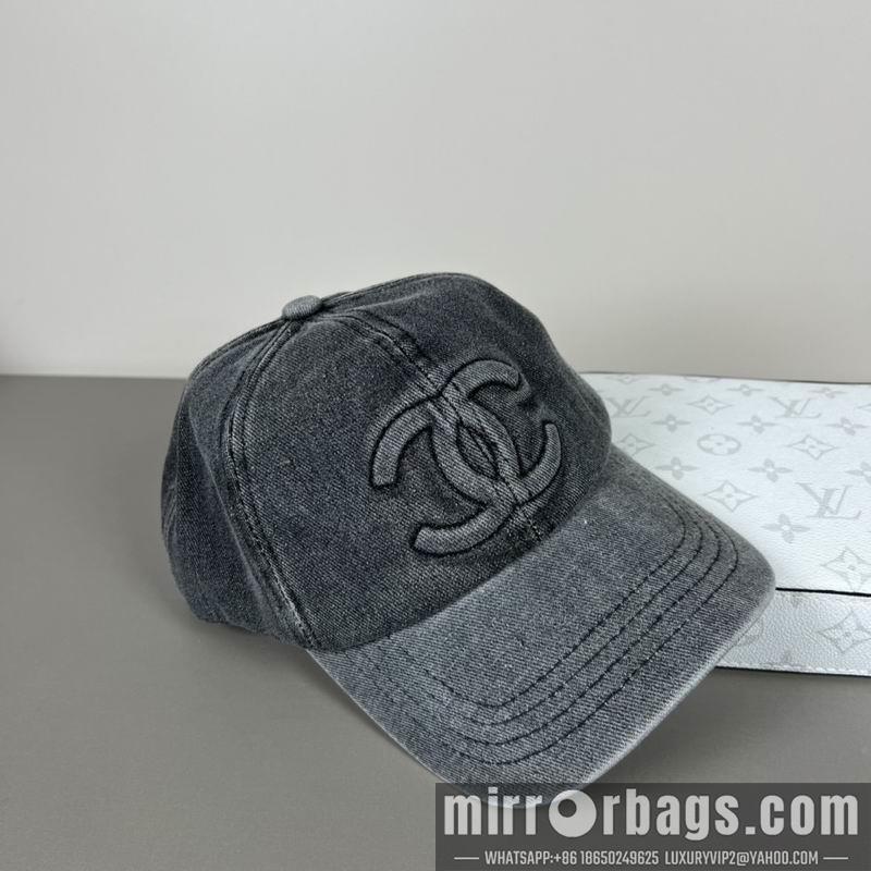 Replica Chanel Hat dx26