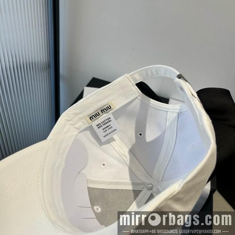 Replica Miumiu Hat dx06