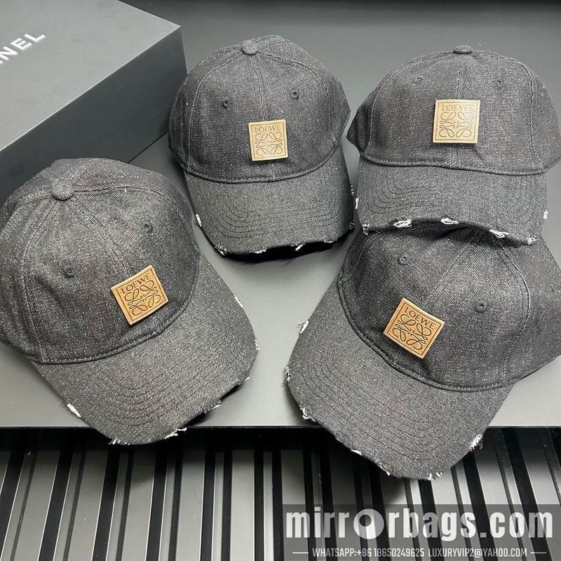Replica Loewe Hat dx38