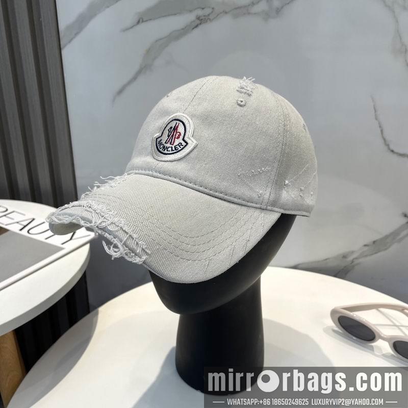 Replica Moncler Hat hm09