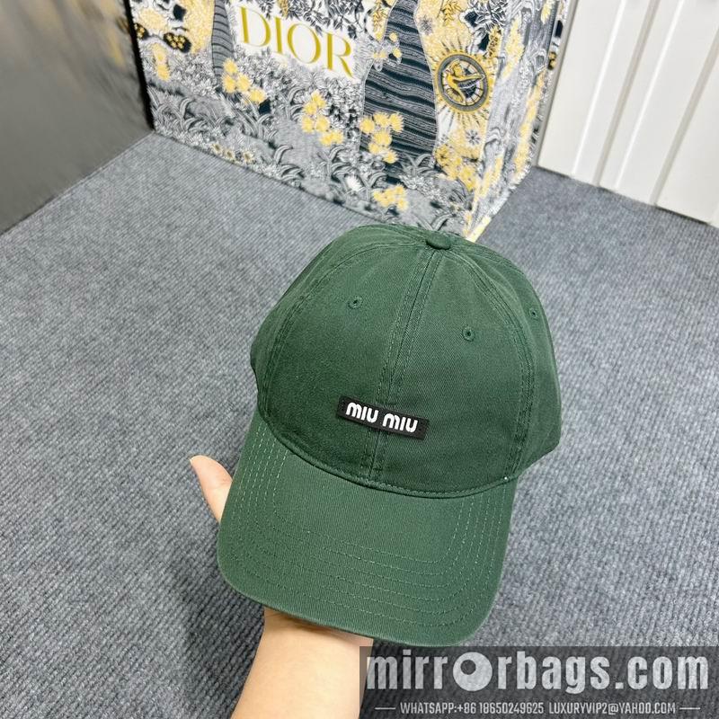 Replica Miumiu Hat dx70