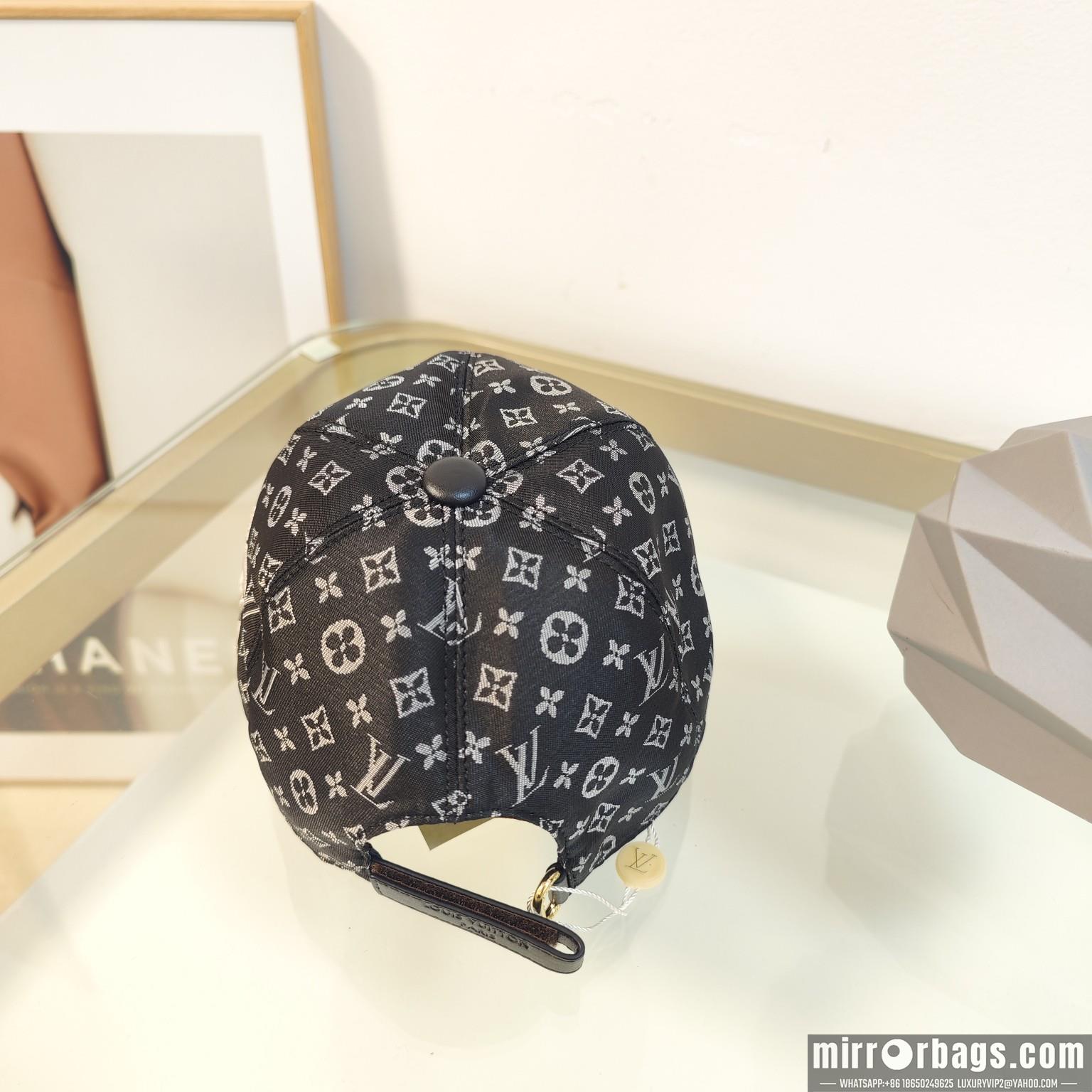 Replica LV Hat dx120