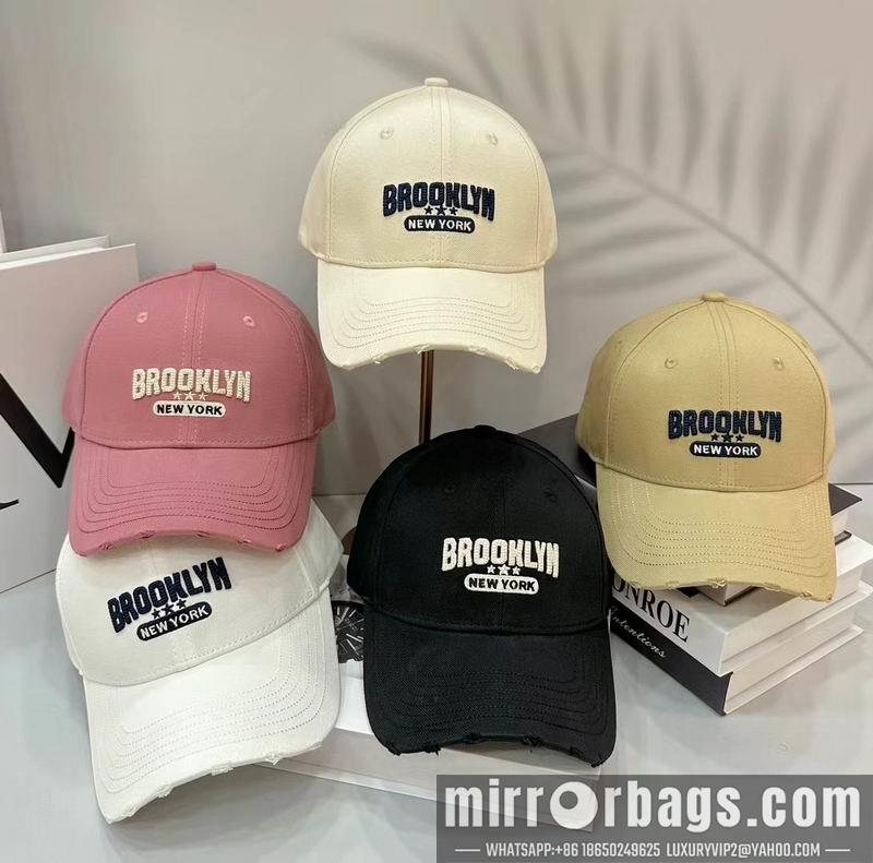 Replica Other Hat 050705