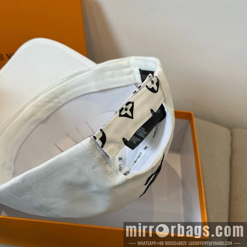 Replica LV Hat dx38