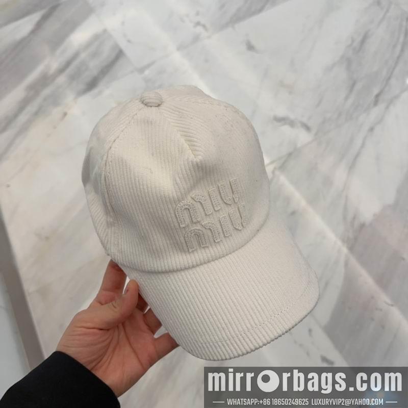Replica Miumiu Hat dx37