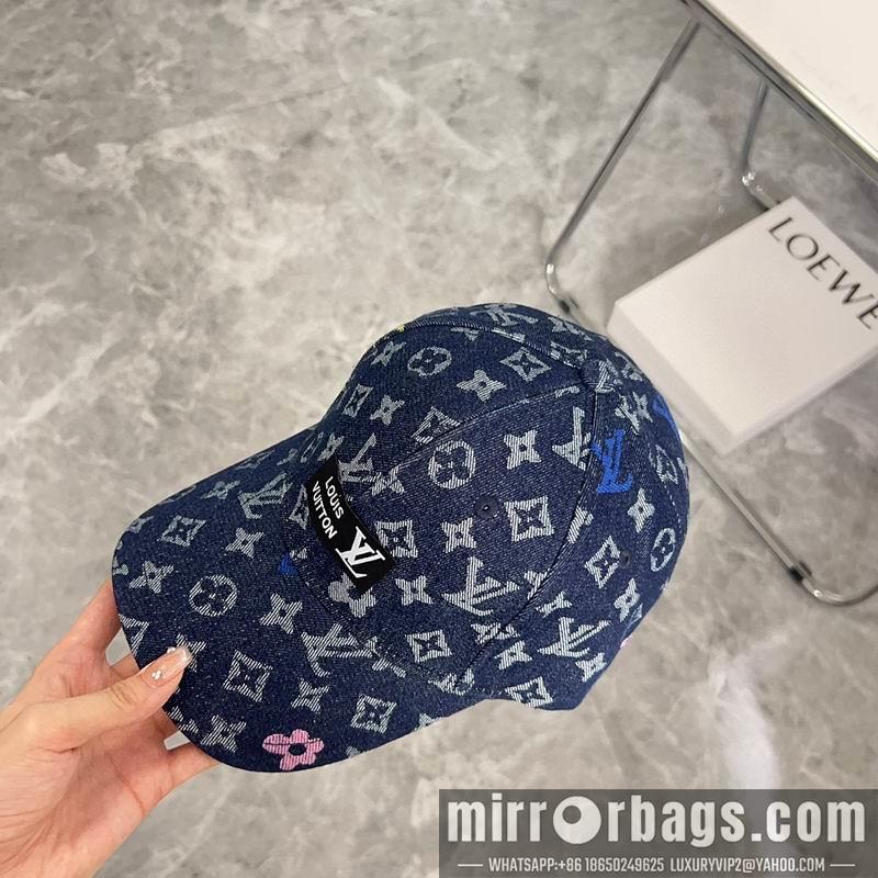 Replica LV Hat 082604