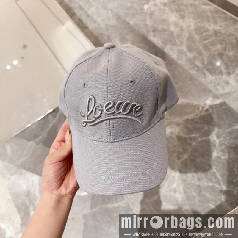 Replica Loewe Hat dx44