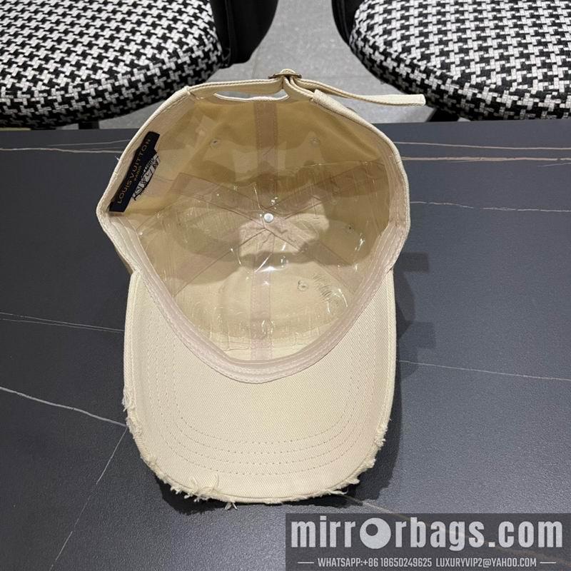 Replica LV Hat 092701