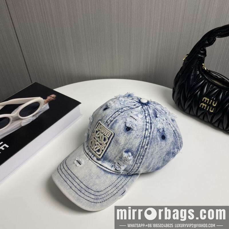 Replica Loewe Hat dx50