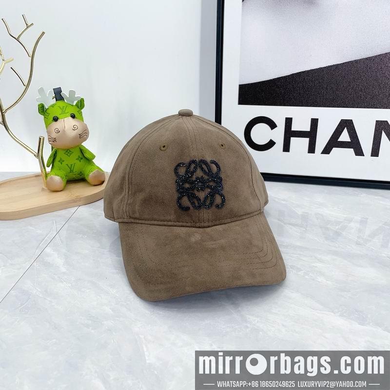Replica Loewe Hat dx28