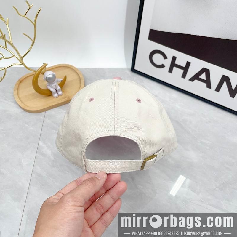 Replica Miumiu Hat dx28