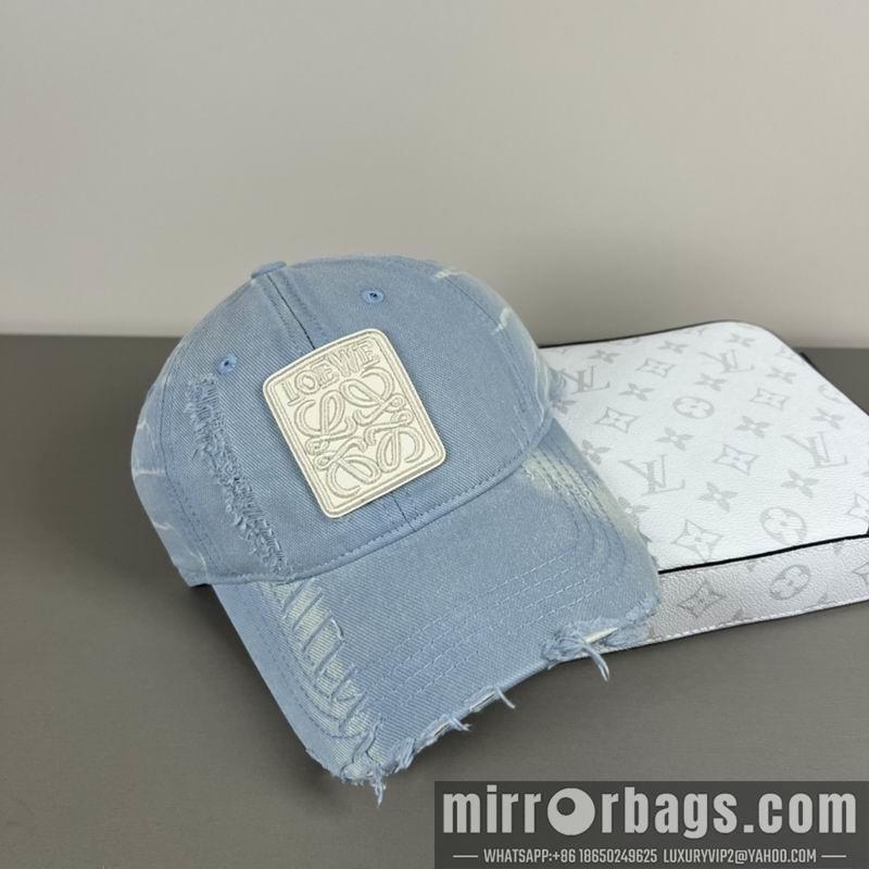 Replica Loewe Hat dx42