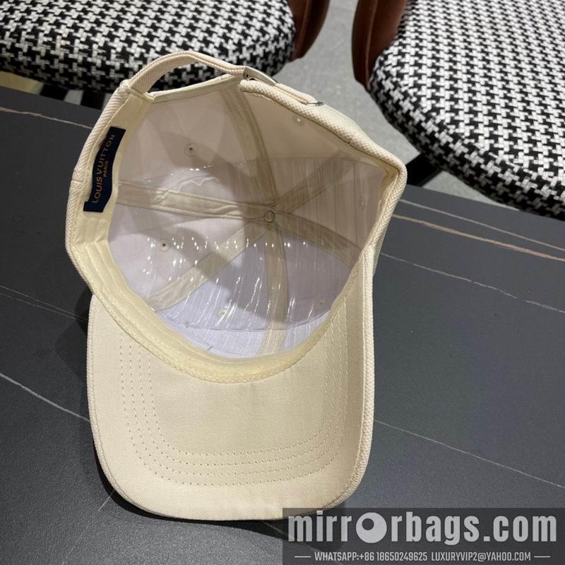 Replica LV Hat 072803