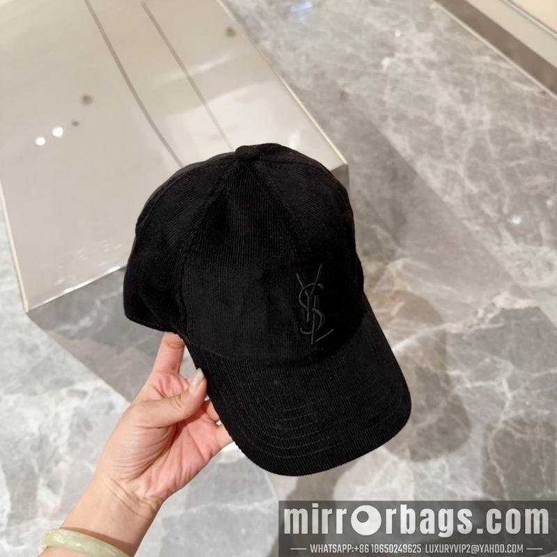 Replica YSL Hat dx25