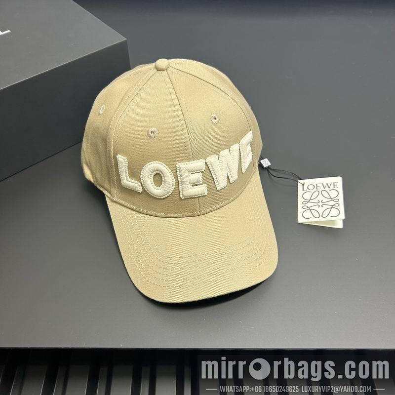 Replica Loewe Hat dx39