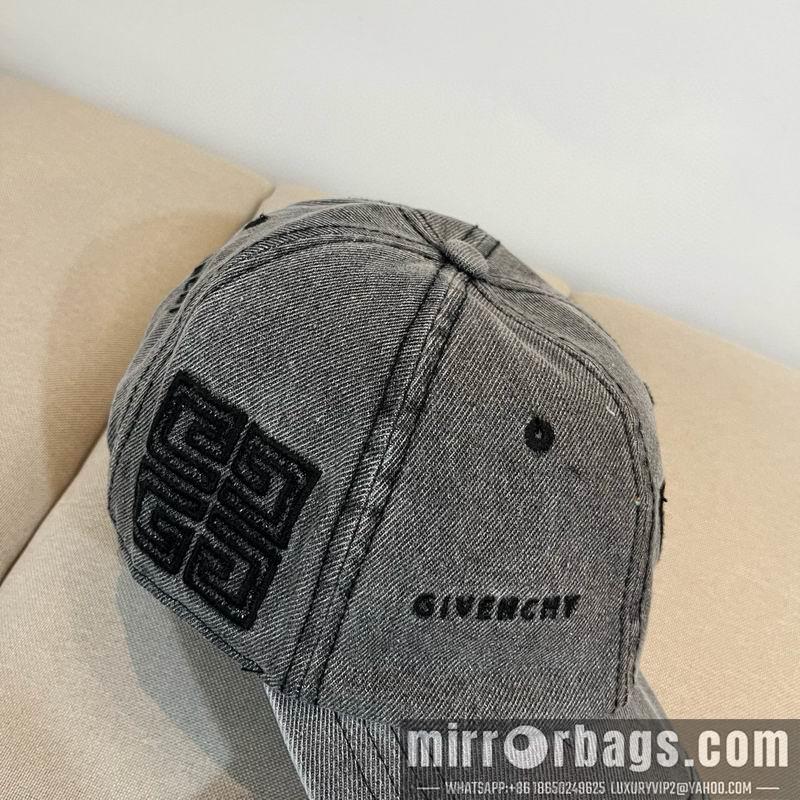 Replica Givenchy Hat dx10