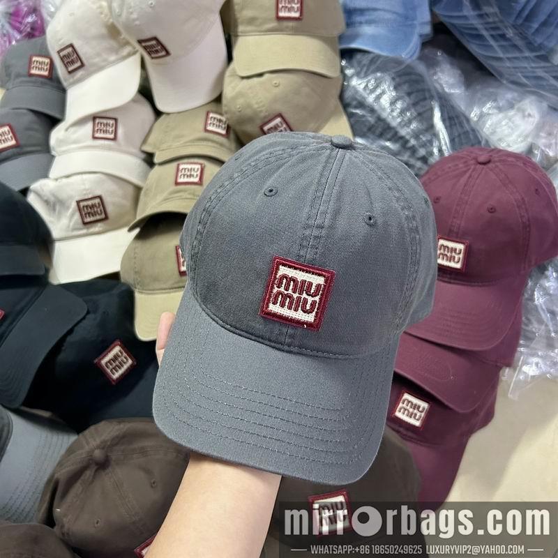 Replica Miumiu Hat dx71