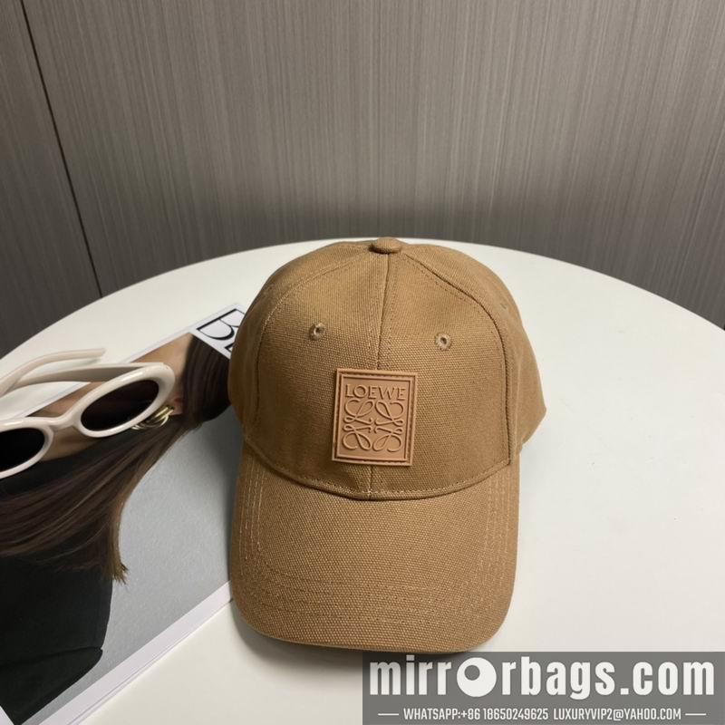 Replica Loewe Hat dx33