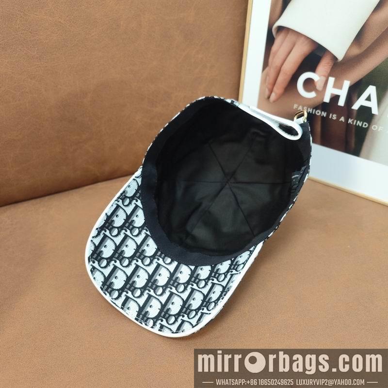 Replica Dior Hat dx51