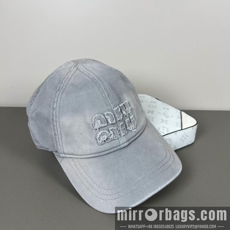 Replica Miumiu Hat dx19
