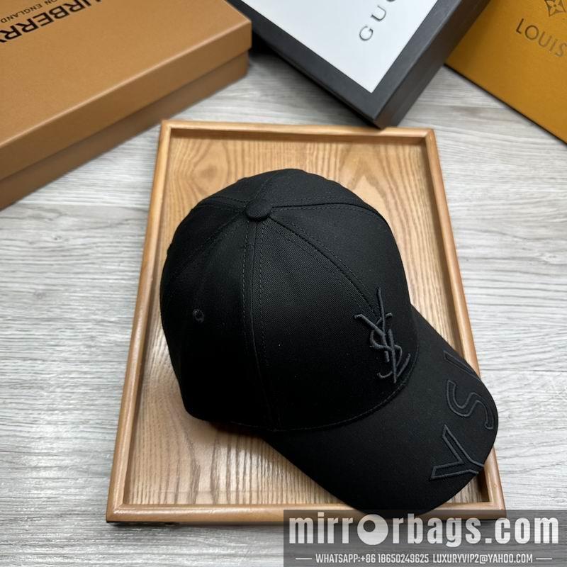 Replica YSL Hat dx19