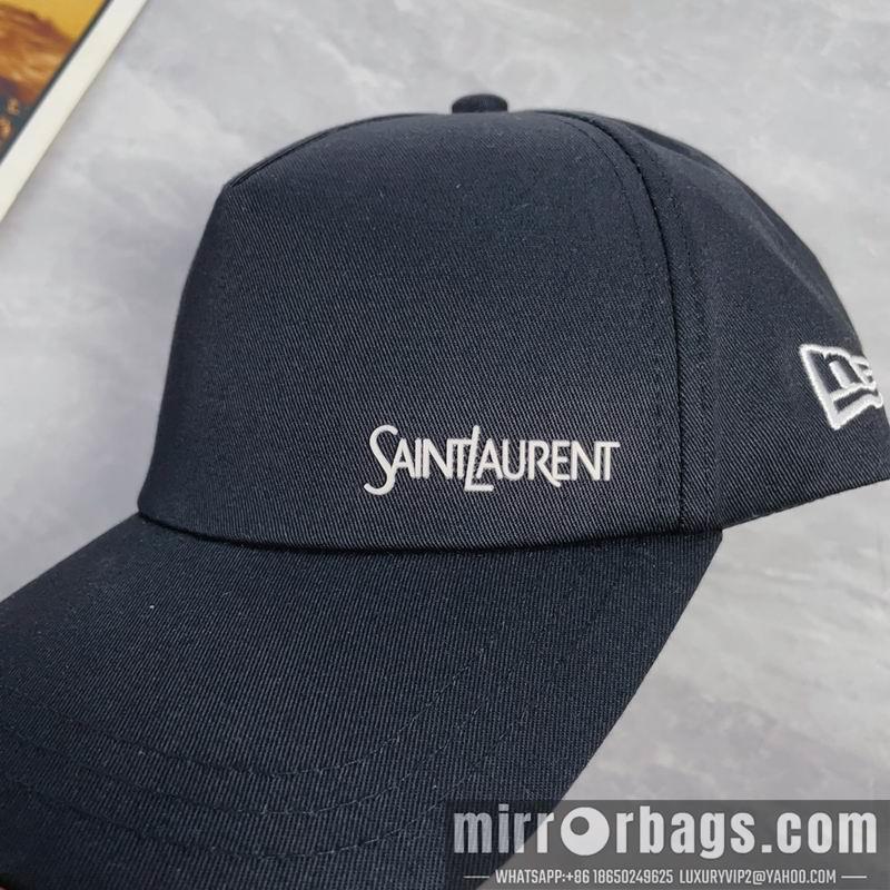 Replica YSL Hat dx17