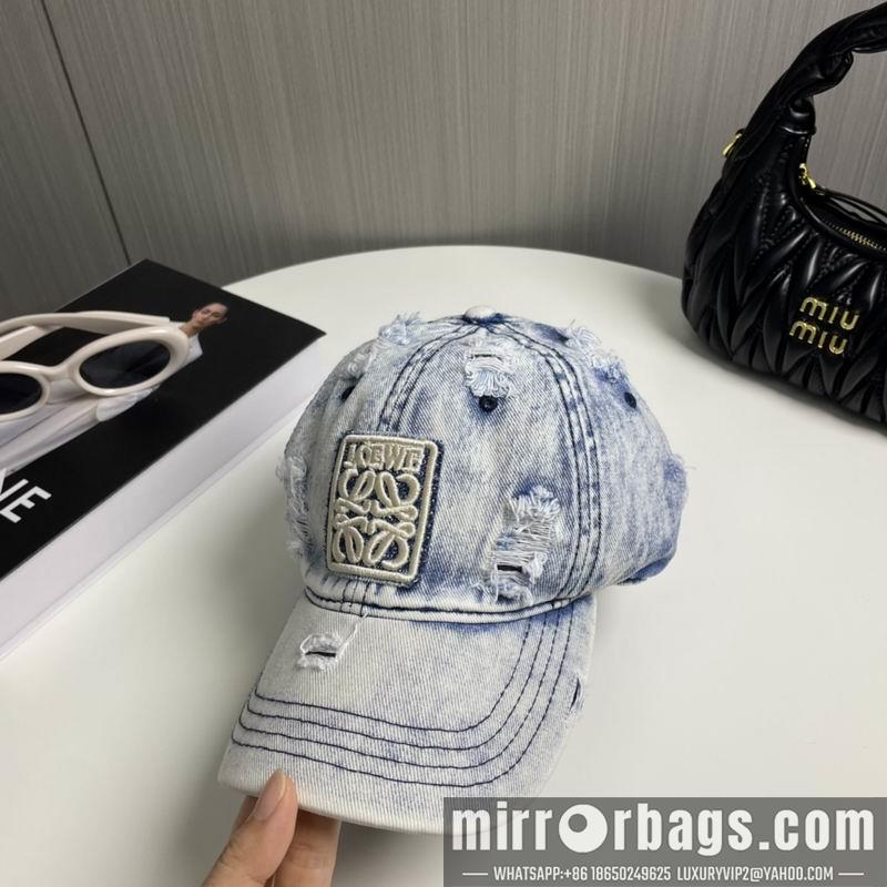 Replica Loewe Hat dx50