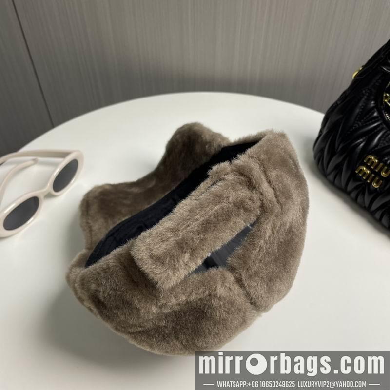Replica Canada Goose Hat dx04