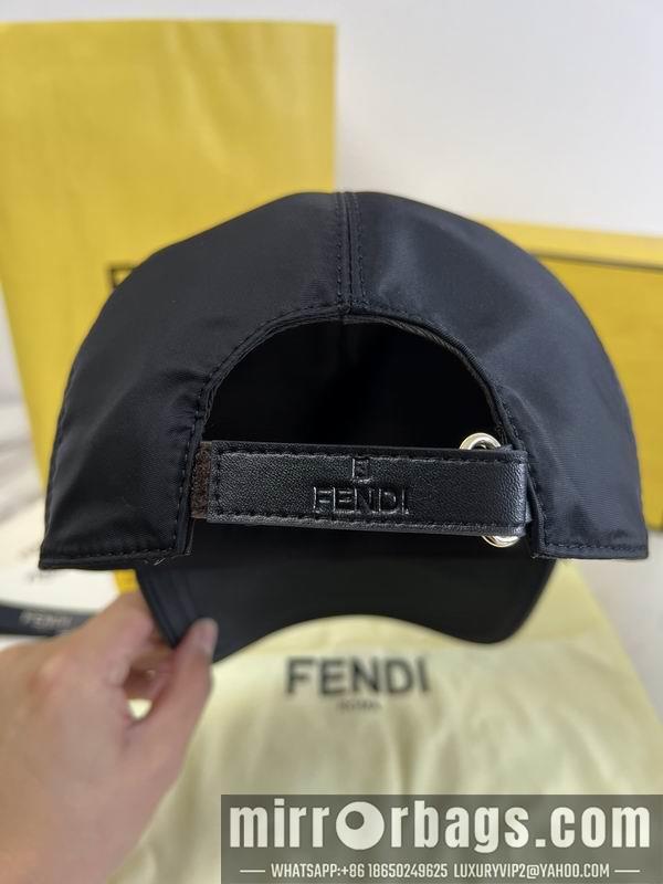 Replica Fendi Hat dx04