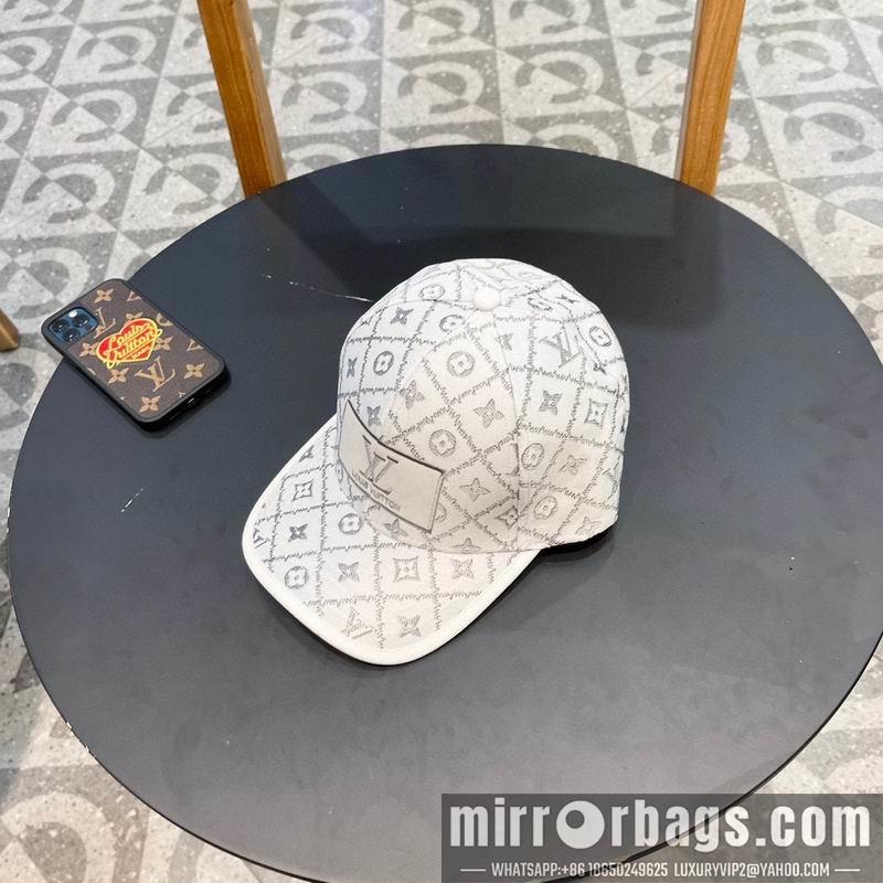 Replica LV Hat 042808