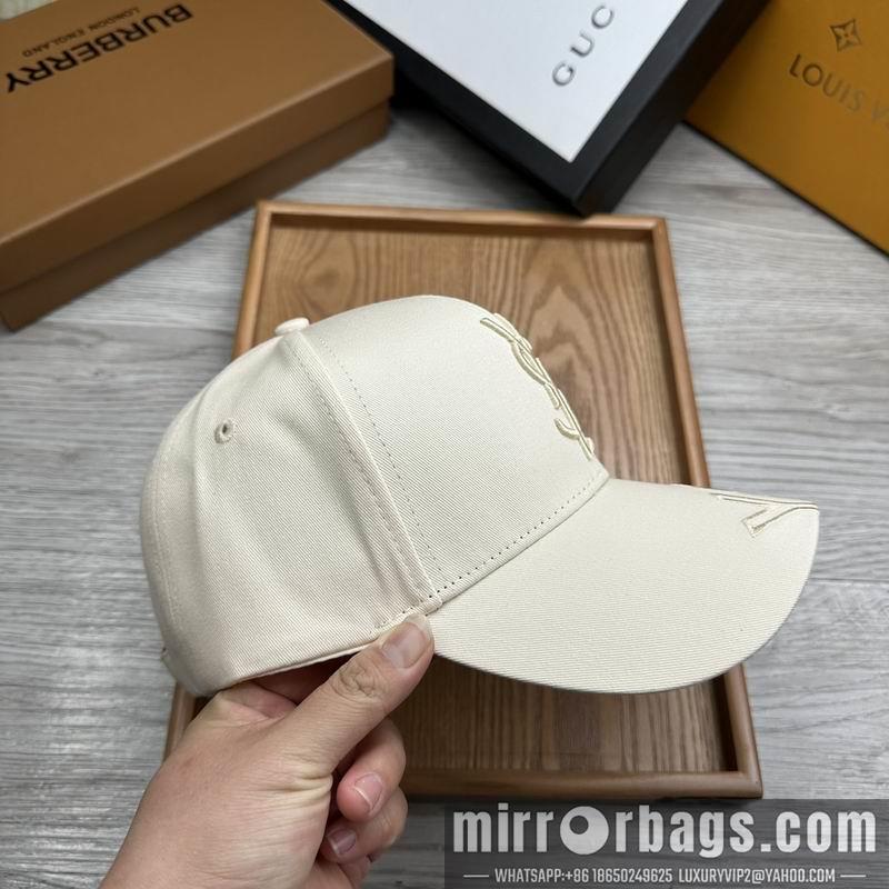 Replica YSL Hat dx19