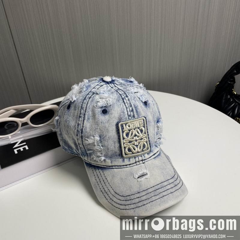 Replica Loewe Hat dx50