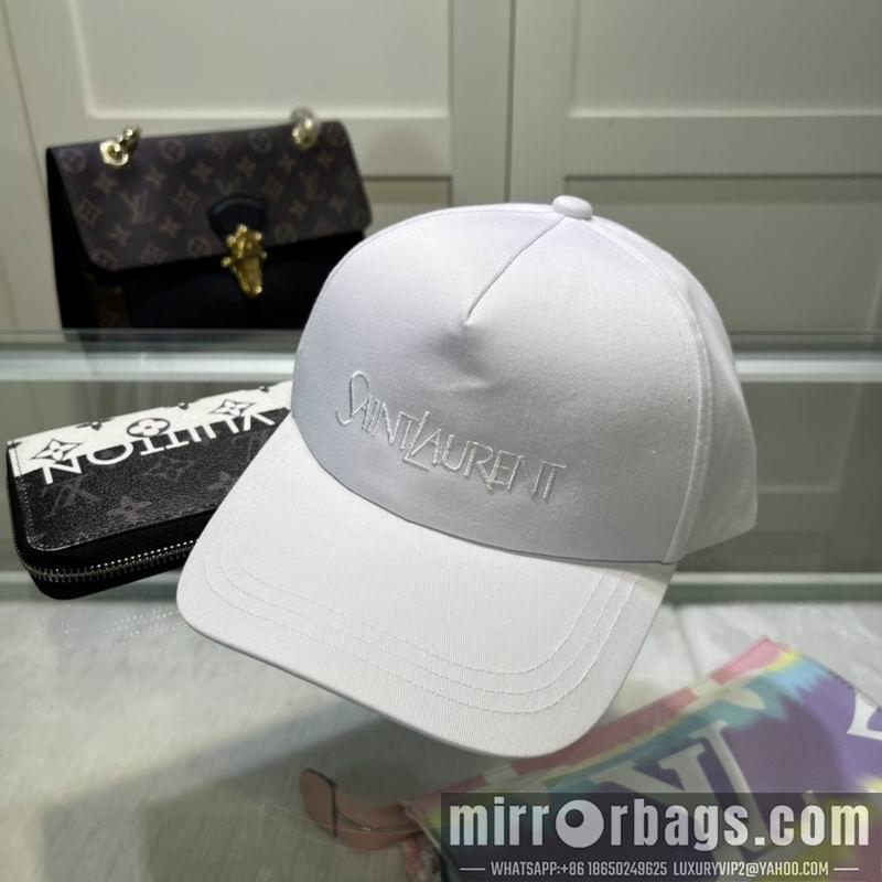 Replica YSL Hat dx09