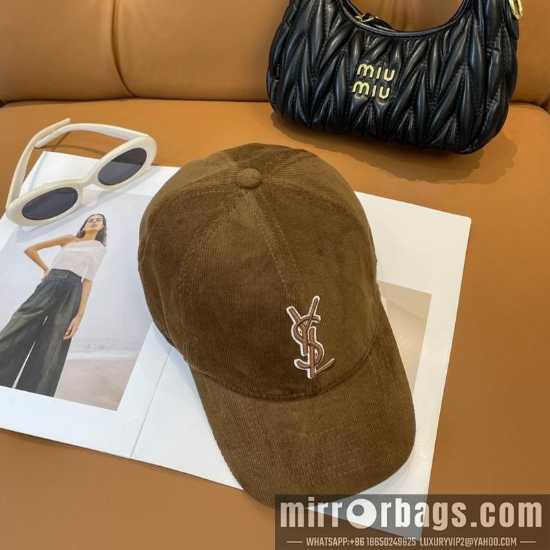 Replica YSL Hat dx26
