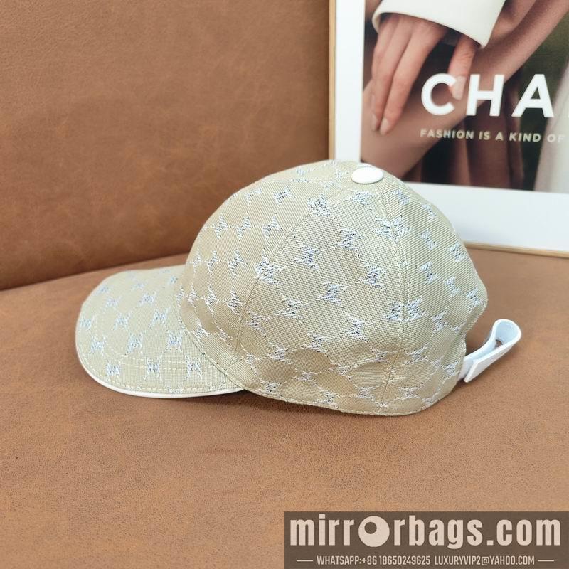 Replica Chanel Hat dx39