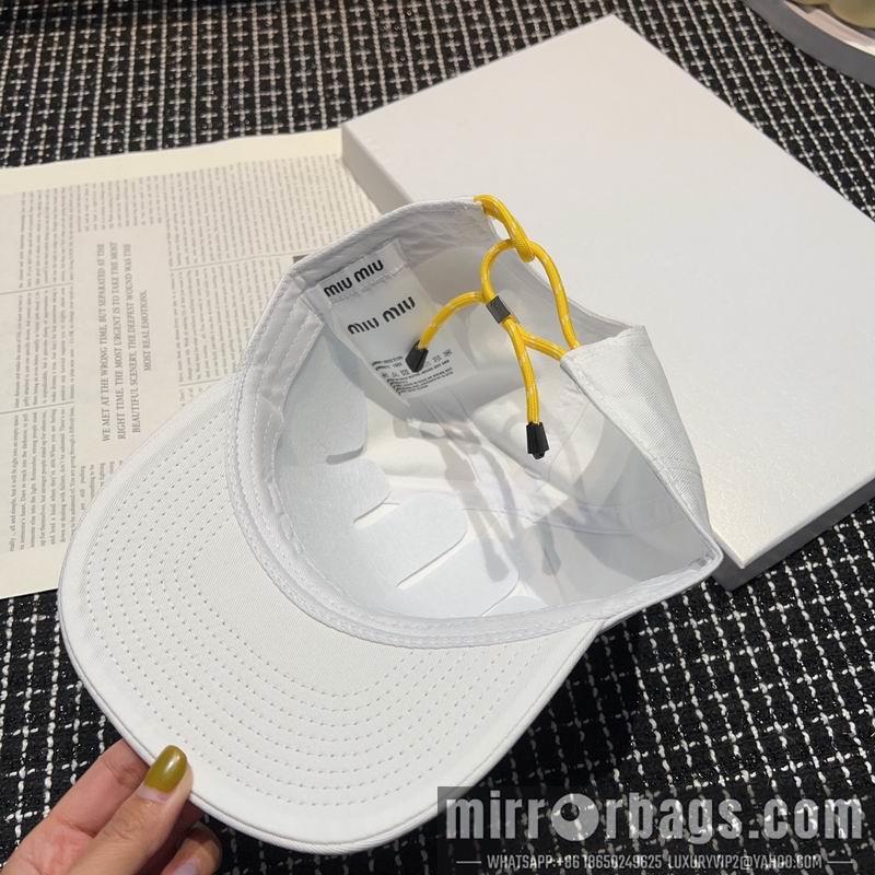 Replica Miumiu Hat dx43