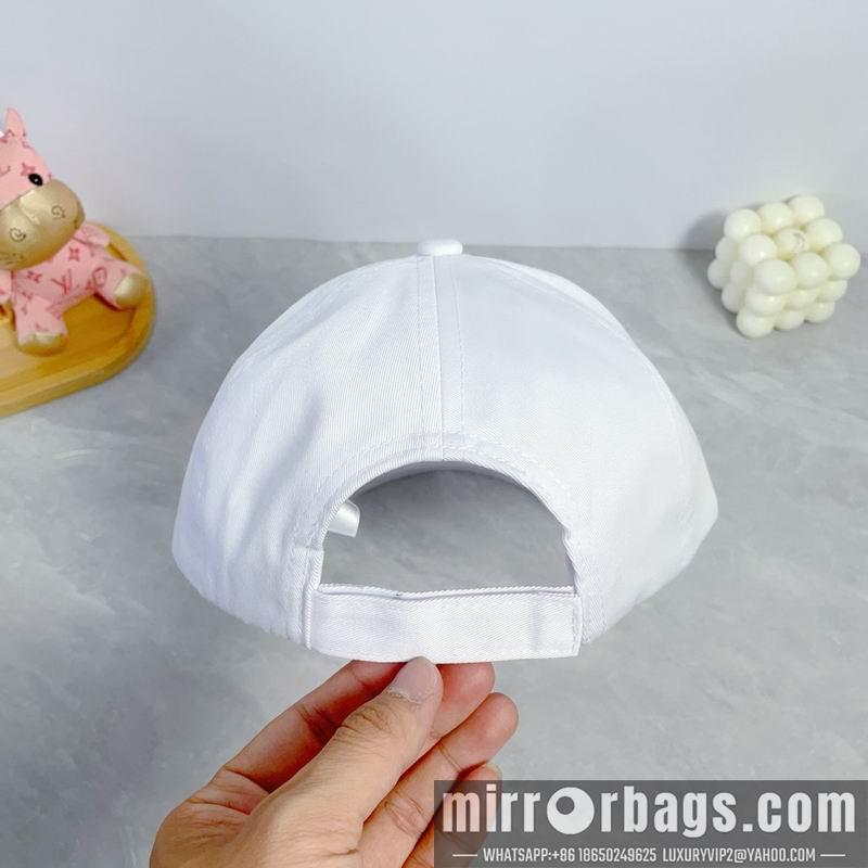 Replica Miumiu Hat dx45