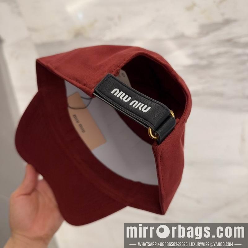 Replica Miumiu Hat dx35