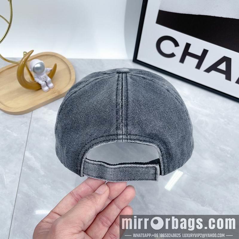 Replica Miumiu Hat dx21