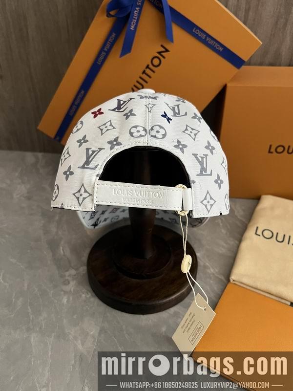 Replica LV Hat dx130