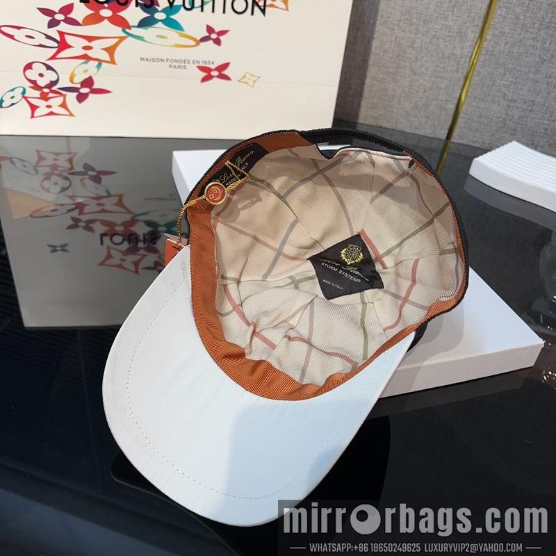 Replica Loro Paina Hat dx01