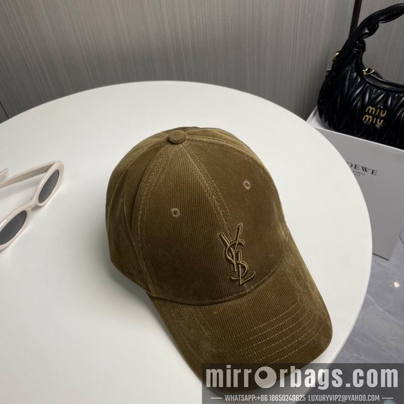 Replica YSL Hat dx31