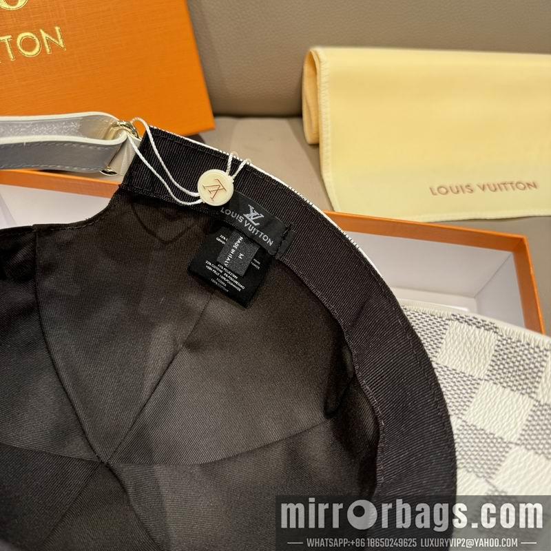Replica LV Hat 091403