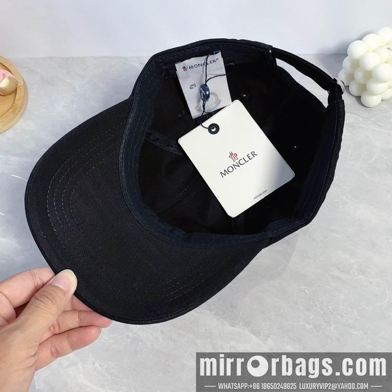 Replica Moncler Hat dx07